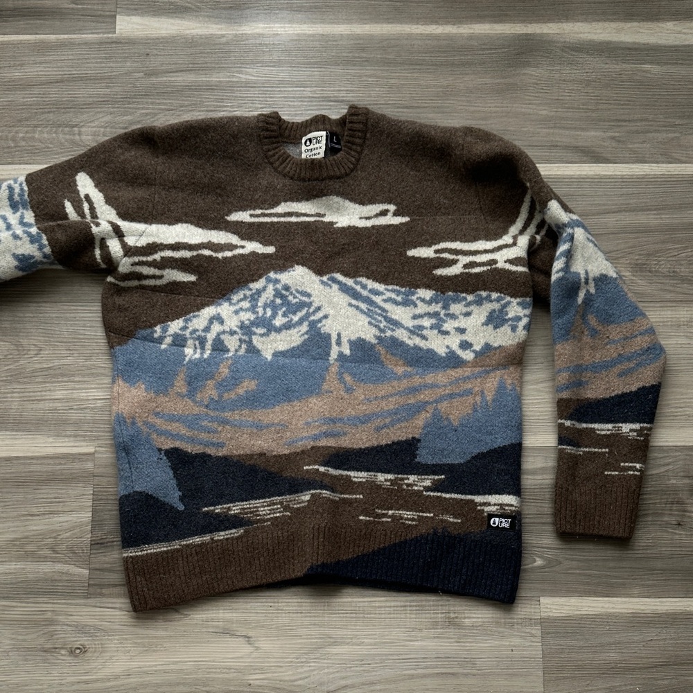 Scenic Mountain Crewneck Sweater - Brown & Blue - Picture 4 of 14